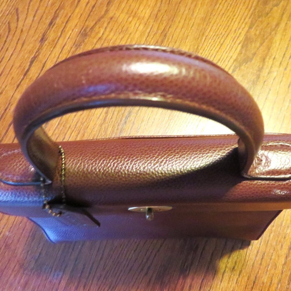 💅🏼 RARE ITALY Coach 4417 Madison Biltmore VTG EUC Top Handle Mahogany ☀️😻 - Picture 4 of 16